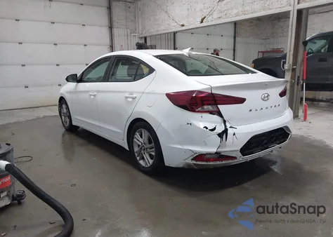 2019 Hyundai Elantra Sel z USA, uszkodzony, nr VIN 5NPD84LF8KH411671